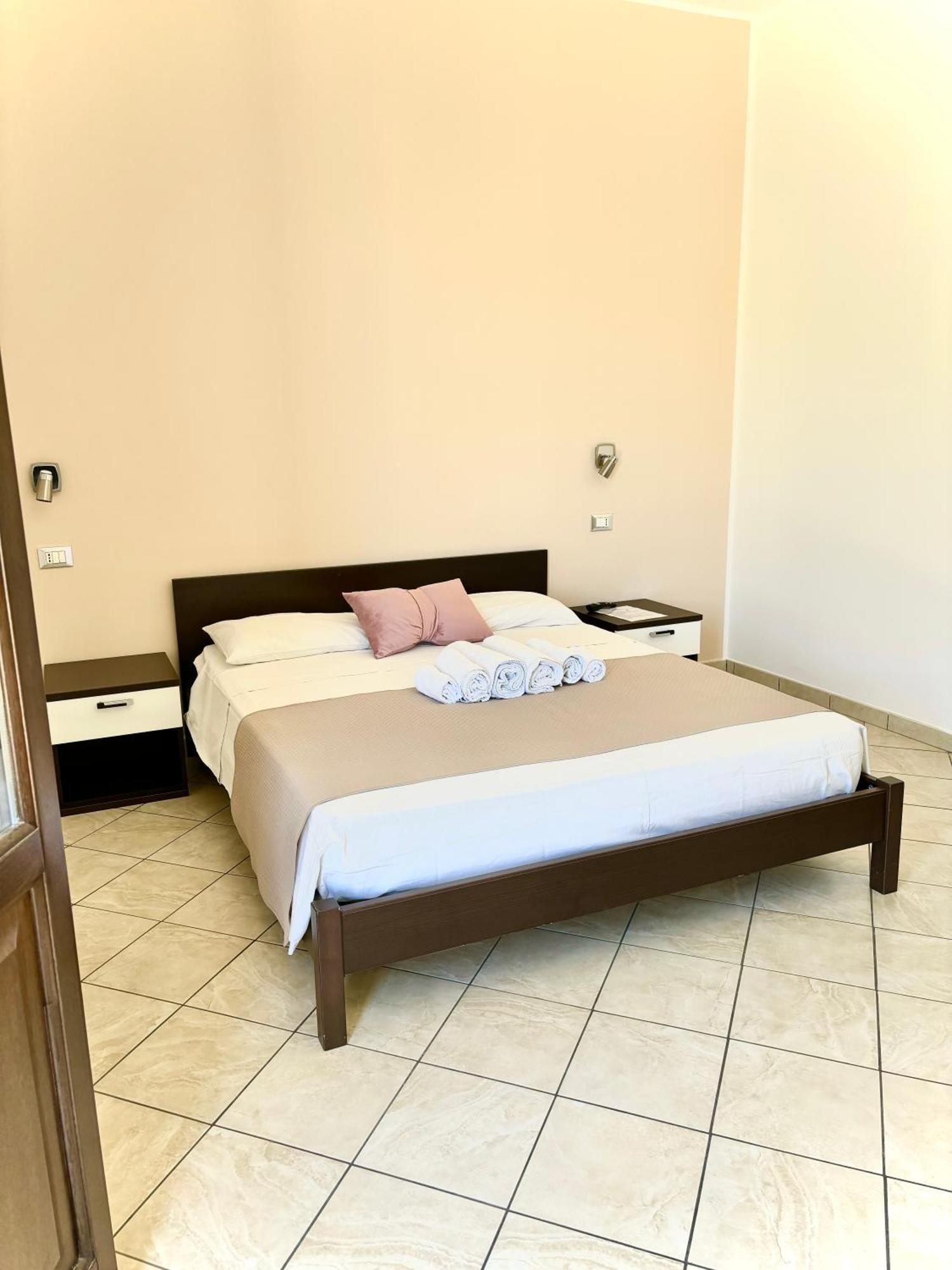 Bed And Breakfast Turi カステッルッツォ エクステリア 写真
