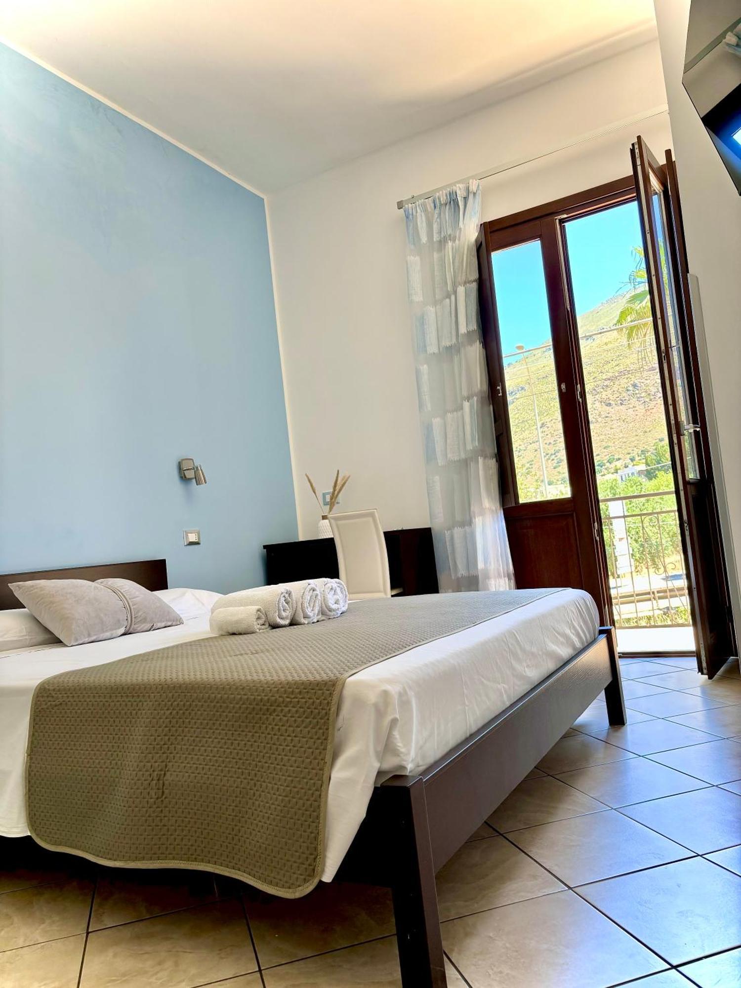 Bed And Breakfast Turi カステッルッツォ エクステリア 写真